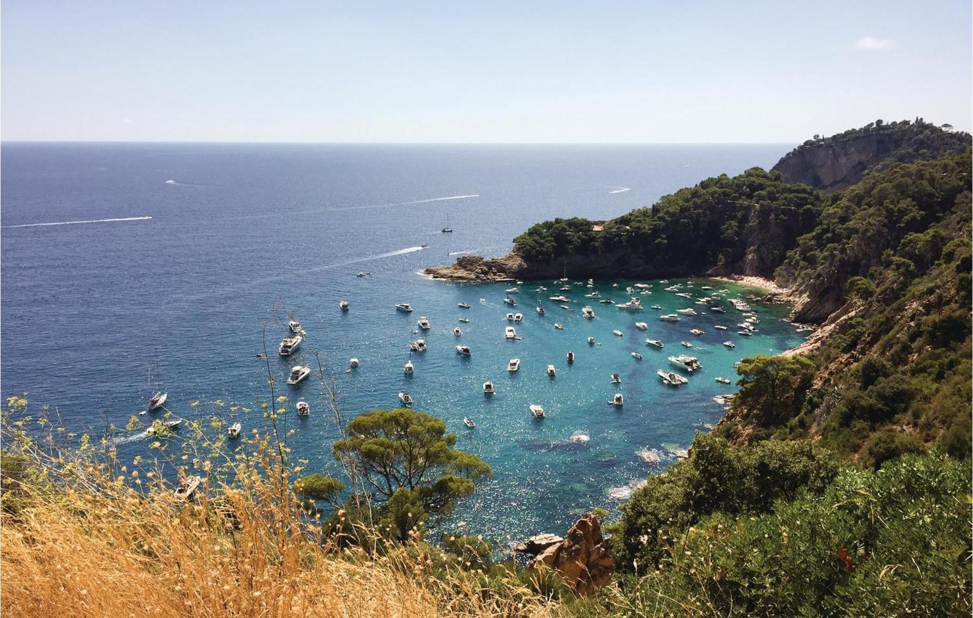 Amazing Apartment In Tossa De Mar With Wifi Εξωτερικό φωτογραφία